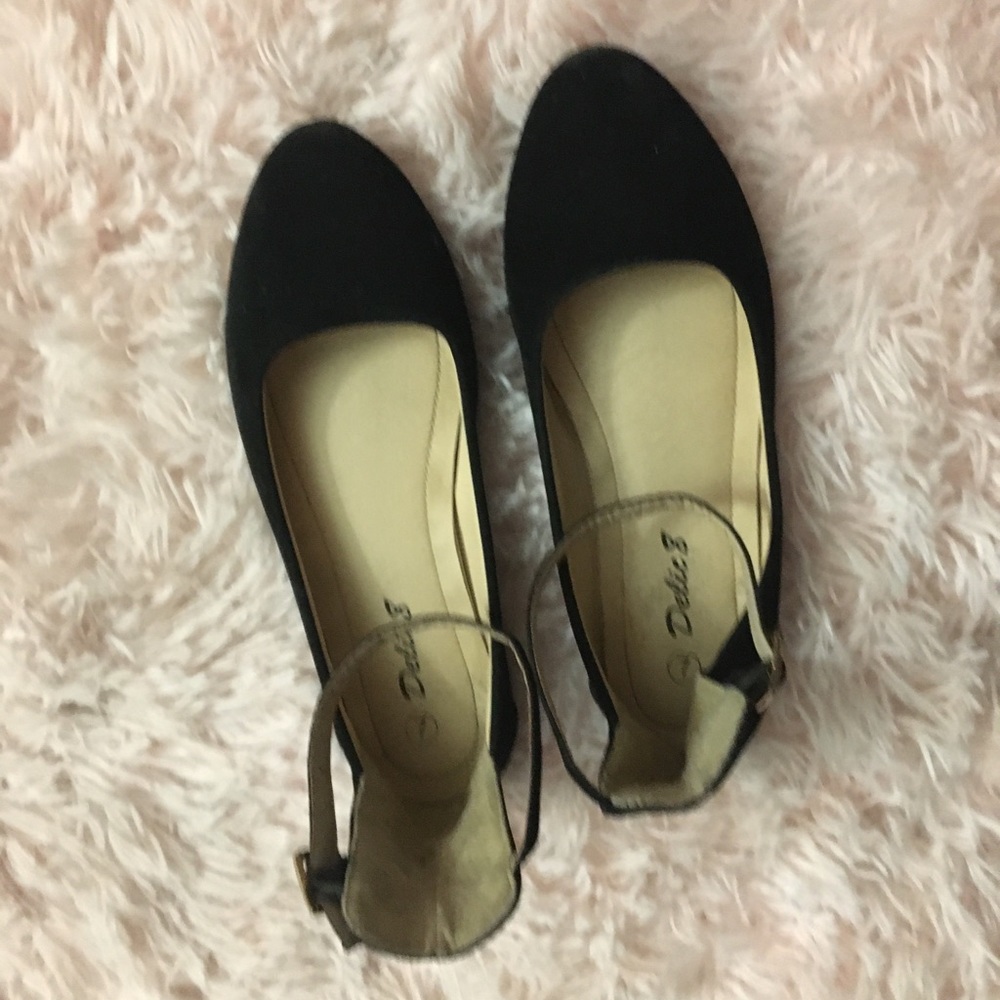 🎁 FREE in bundle - Black flat shoes